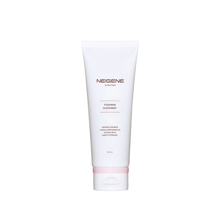 Neigene Evolution Foaming Cleanser